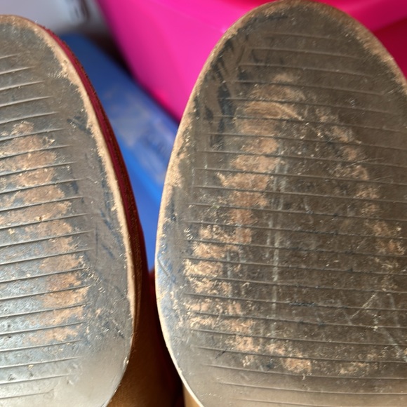 UGG ANNIE LEATHER BOOTIES - Picture 5 of 5